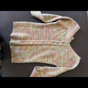 Candie’s multicolor sweater with braided back